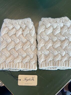Faybox Cream  boot cuffs Warmers